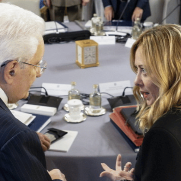 Mattarella riunisce il Consiglio Supremo di Difesa: linea unitaria, la decisione