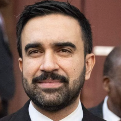 Zohran Mamdani eletto sindaco di New York: primo musulmano nella storia della città, trionfo democratico anche in Virginia e New Jersey