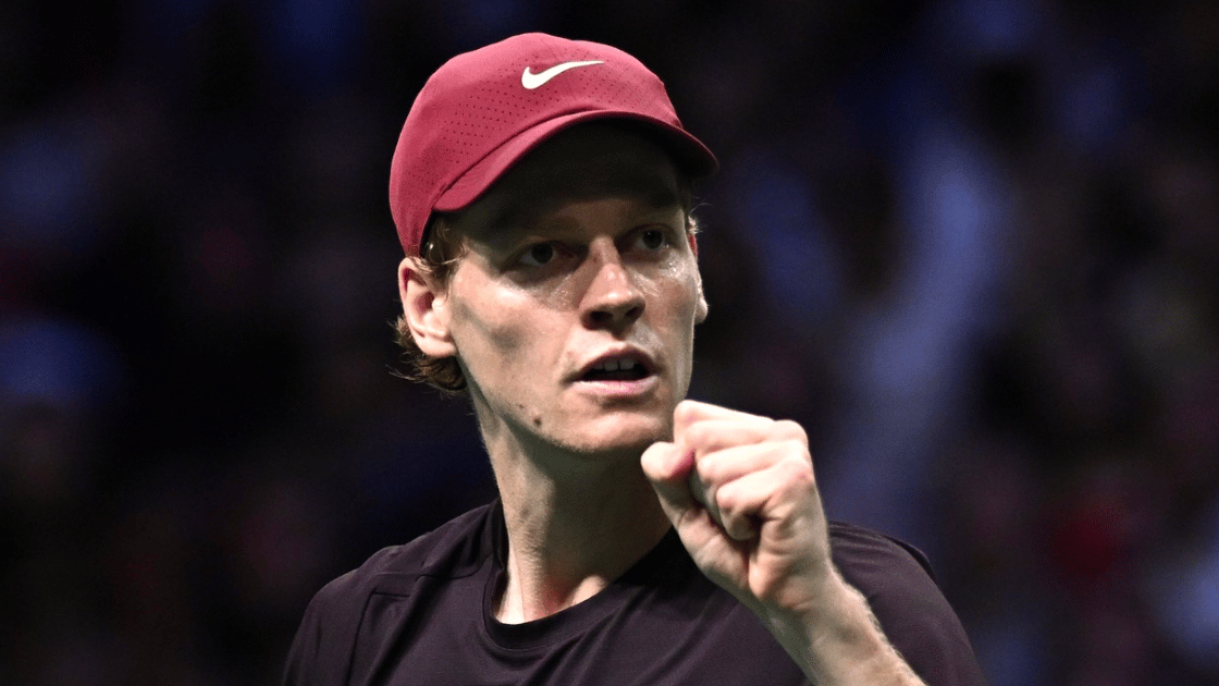 Sinner-Auger-Aliassime, la finale del Masters 1000 di Parigi: Jannik torna numero 1 sinner (15)