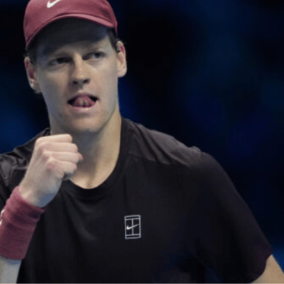 Sinner batte De Minaur e vola in finale alle ATP Finals: terzo anno consecutivo per l’azzurro