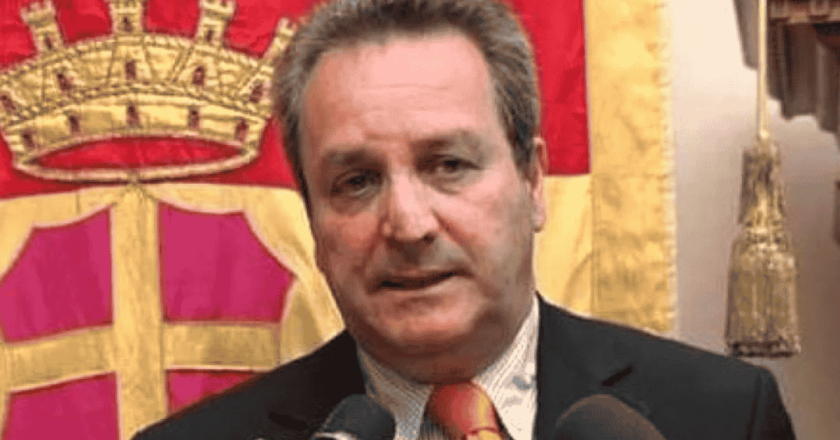 Messina, arrestato l’ex primario Stagno d’Alcontres: mazzette, appalti e sponsorizzazioni nel mirino