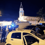 Auto sulla folla ai mercatini di Natale: almeno 10 morti e decine di feriti, anche bambini