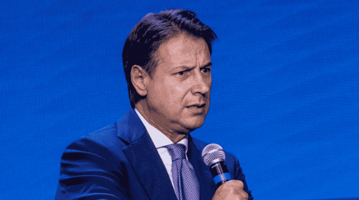 M5s, Noto smonta il “vantaggio nei sondaggi”: perché gli elettori dicono di votarli ma poi non votano giuseppe-conte-m5s