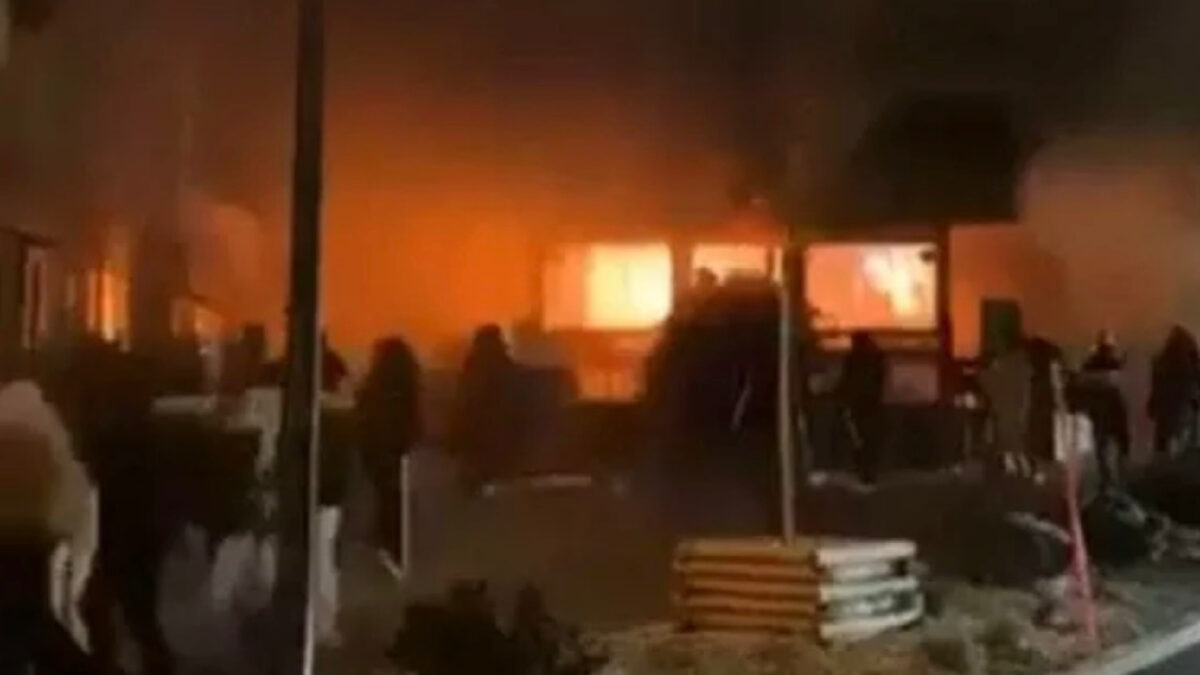 Esplosione nella località sciistica: ci sono morti e feriti