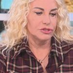 “Fatico a respirare”. Antonella Clerici, la dolorosa confessione in diretta: “Vi chiedo scusa ma…”