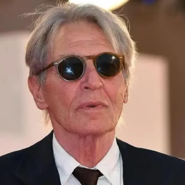 È morto Carlo Cecchi, maestro del teatro d’autore italiano: aveva 86 anni