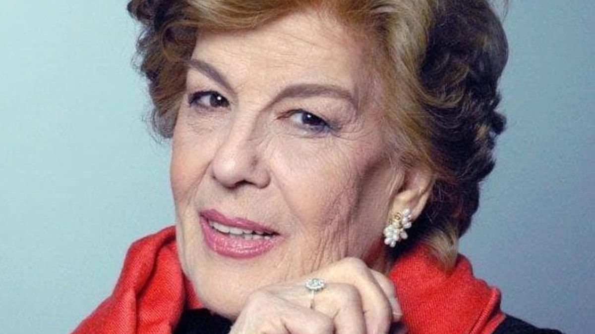 Lina Bernardi in un momento di recitazione teatrale