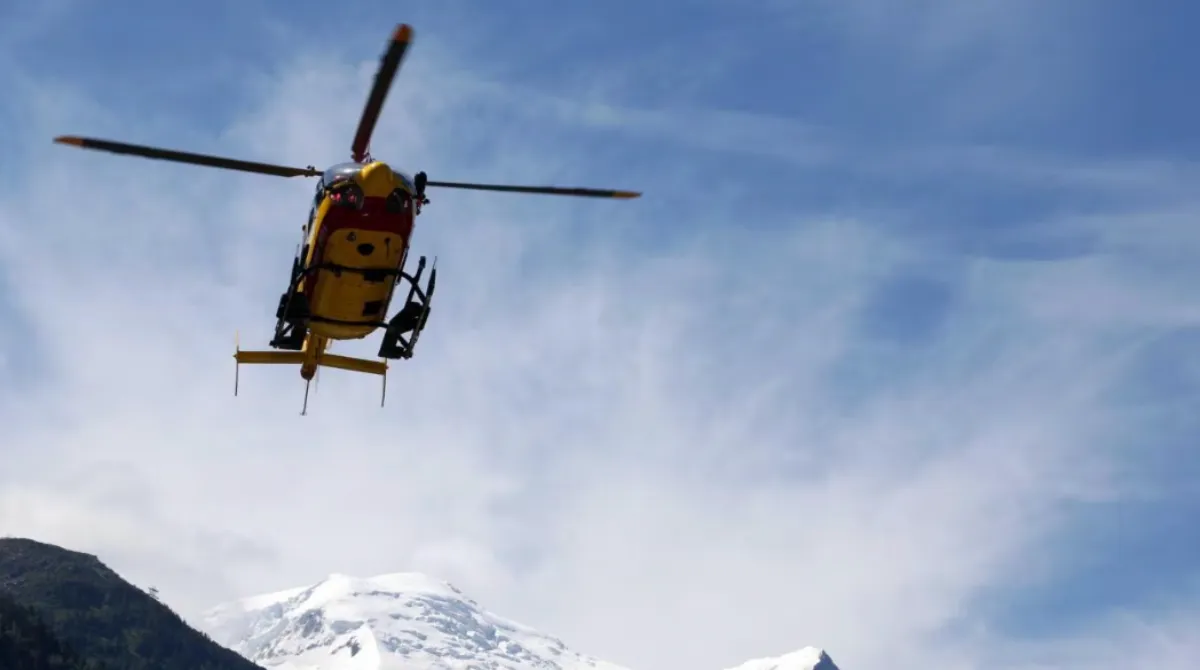 Allerta neve e ghiaccio in Europa: cinque morti in Francia, aeroporti chiusi e voli cancellati neve