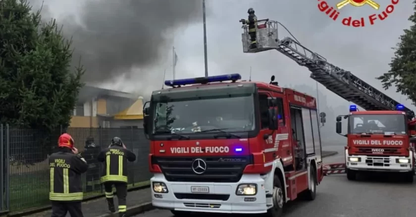 Ospedale italiano in fiamme: fumo nero nei corridoi e pazienti evacuati