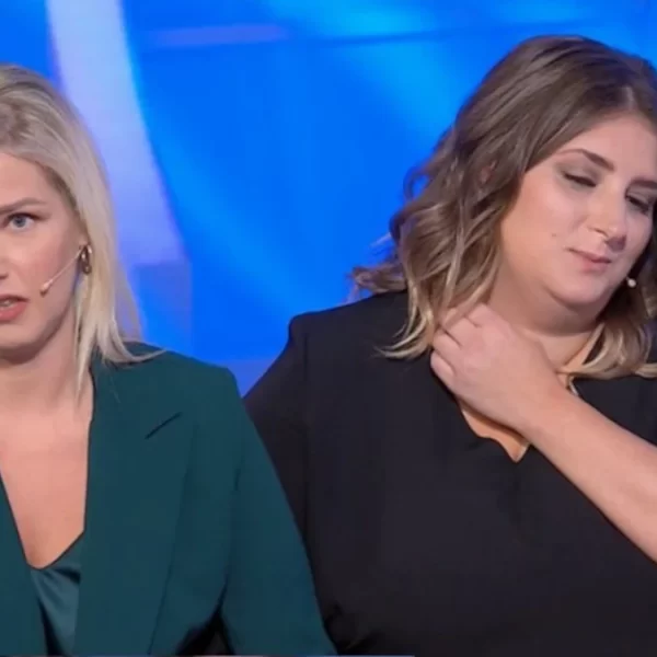 “Vi ho scoperte”. C’è posta per te, le sorelle perdono la faccia: finisce malissimo