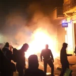 Scontri al corteo Askatasuna, tre arresti per i pestaggi: chi sono i protagonisti della guerriglia urbana