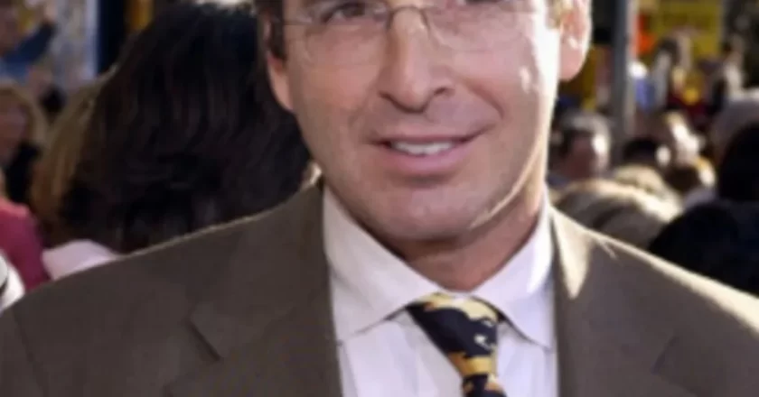 “Ci ha lasciato”. Cinema e tv in lutto, addio all’attore: un gesto estremo dopo tanta sofferenza