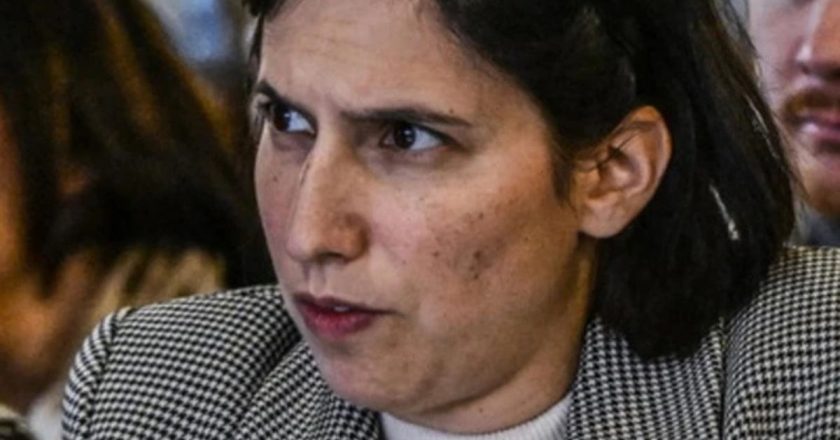 “Scissione nel Pd, nasce un nuovo partito”. Clamoroso a sinistra, Elly Schlein di sasso