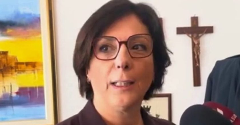 Brindisi, la vicesindaca Giuliana Tedesco (FdI) è indagata per traffico illecito di rifiuti verso Grecia e Bulgaria