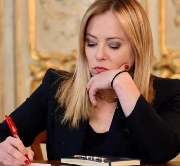 Iran, Meloni e Crosetto al Quirinale: incontro con Mattarella alla vigilia del voto in Parlamento sugli aiuti militari