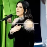 Laura Pausini canta l’inno d’Italia alle Olimpiadi: polemiche e critiche sui social