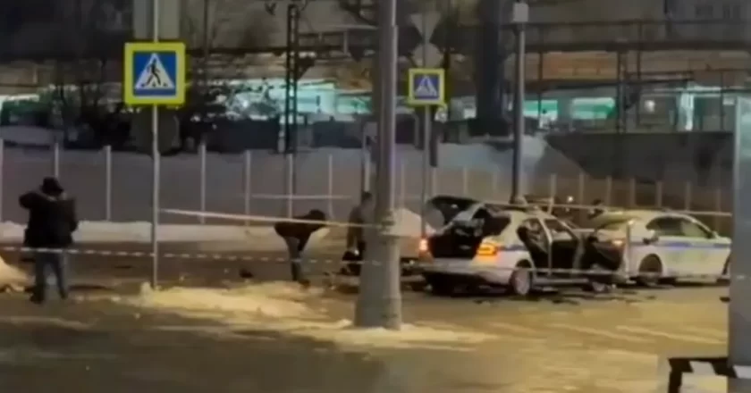 Esplode bomba in stazione, boato fortissimo: è morto un poliziotto