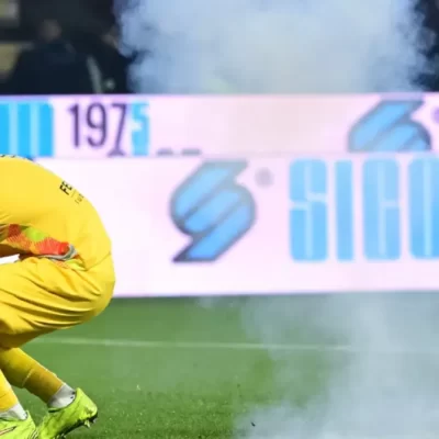 Petardo contro Audero, stangata del Viminale: trasferte vietate ai tifosi dell’Inter