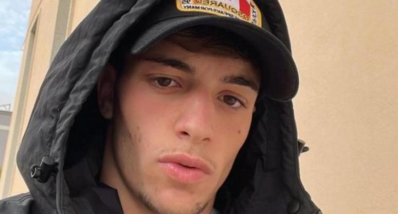 Italia, tragedia nella notte di San Valentino: 17enne finisce con l’auto contro l’albero