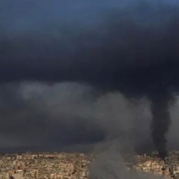 Guerra in Iran, missile contro la Turchia intercettato: “Abbiamo diritto di rispondere”. Sottomarino americano affonda la Iris Dena: è strage. Colpita anche la sede di tutte le forze di sicurezza a Teheran