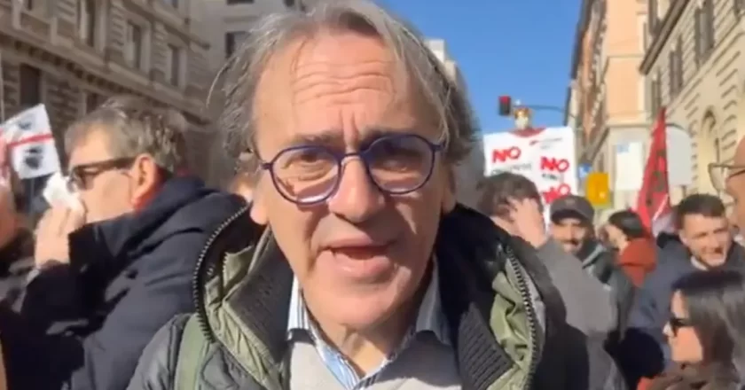 Corteo No Kings a Roma, Bonelli: “Oltre 100mila in piazza. Basta guerra e fossili”