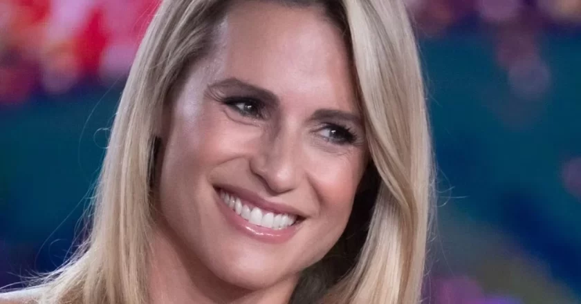 “Sono tre”. Michelle Hunziker, la lieta notizia