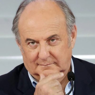 Mediaset cambia programmazione del 3 marzo: stop a La Ruota della Fortuna, quando torna in Tv Gerry Scotti