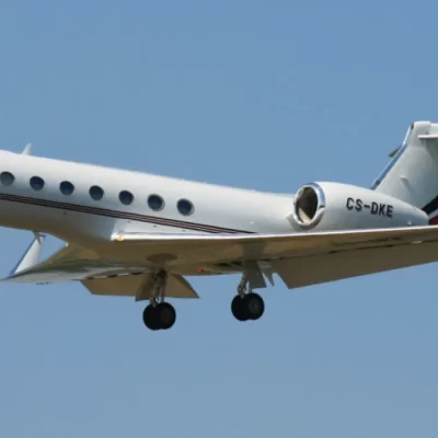 Aereo radar italiano torna indietro: missione interrotta bruscamente, cos’è successo