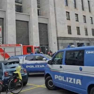 Allarme bomba al Tribunale di Milano, evacuato il Palazzo di Giustizia