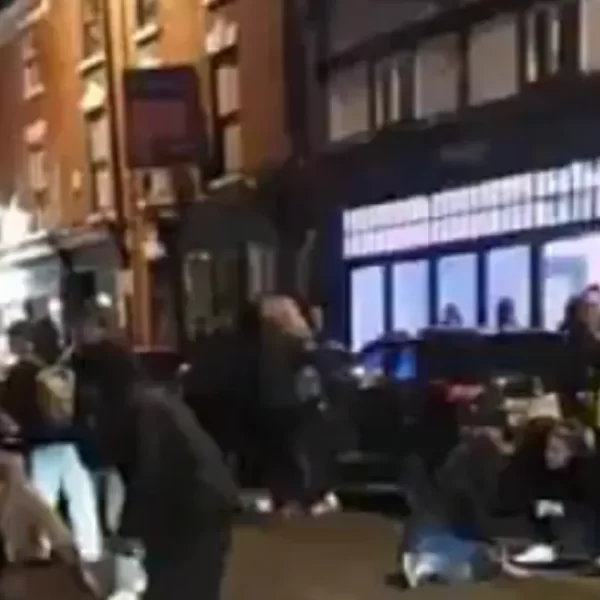 Derby, auto sulla folla nella movida: almeno 20 feriti, alcuni gravi