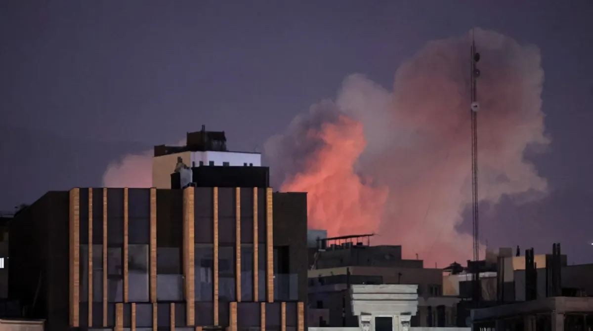 Drone su base inglese a Cipro, Hezbollah colpisce Haifa: la situazione Drone su base britannica, missili su Haifa, raid su Beirut e Teheran: il conflitto si espande oltre Iran e Israele