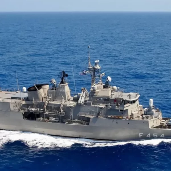 Italia pronta a inviare una fregata anti-droni a Cipro: missione per difendere Nicosia