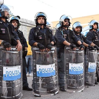 Guerra in Iran, a Milano cortei e proteste in piazza
