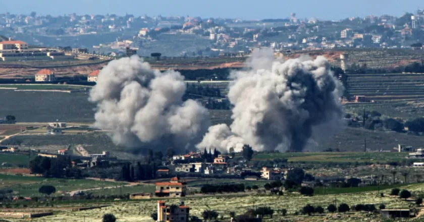 Raid israeliani in Libano: palazzo distrutto a Baalbek, missili anche vicino Beirut