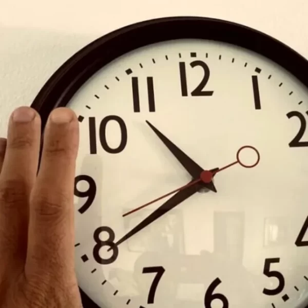 Ora legale 2026, lancette avanti: quanto si risparmia e gli effetti sulla salute
