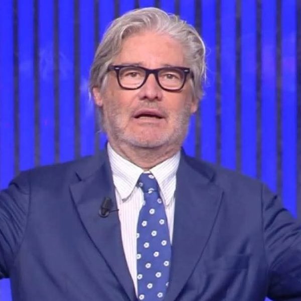 “L’obbligo di uscire dai co***!”. Caso Bongiorni, Del Debbio sbrocca in diretta (VIDEO)