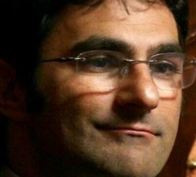 “Rapina al famoso politico italiano”: lo hanno sequestrato, bottino choc