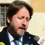 Addio e “avvertimento”. Nuova grana per Meloni: un big lascia il partito