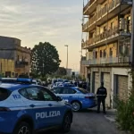 Tragedia a Catanzaro: madre si getta dal balcone con i tre figli in braccio