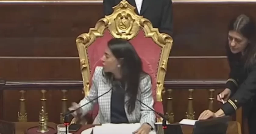 Caos in Senato sulla Rai: scontro durissimo tra Ronzulli e Floridia, Aula sospesa