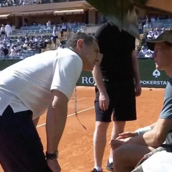 Sinner, malore in campo a Monte Carlo: cosa è successo e come sta dopo la vittoria