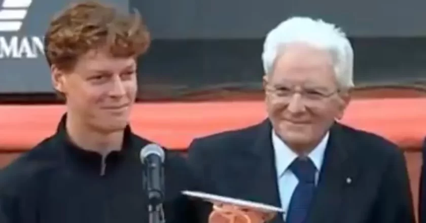 VIDEO – Sinner emoziona Roma dopo la vittoria: “Con Mattarella mi metto sempre in situazioni non piacevoli”