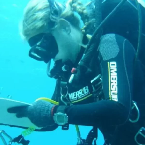 Maldive, parla il sub che ha recuperato i corpi degli italiani: “Impossibile essere risucchiati nella grotta”