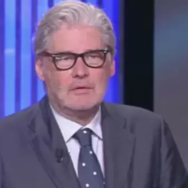 Mediaset, Paolo Del Debbio lascia temporaneamente il timone: ecco chi prenderà il suo posto