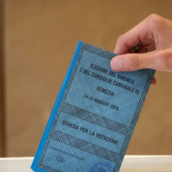 Elezioni comunali 2026, affluenza in calo e primi exit poll