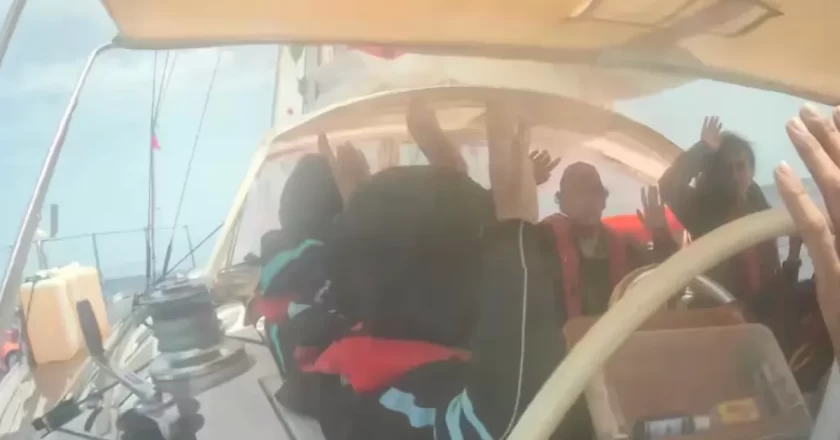 Flotilla diretta a Gaza, Israele sequestra le imbarcazioni al largo di Cipro: bloccati anche italiani