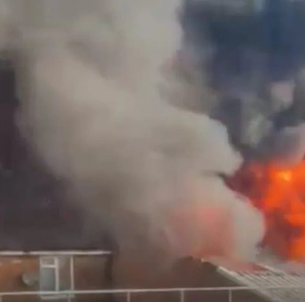 “Inferno di fuoco”. Terribile incendio al supermercato