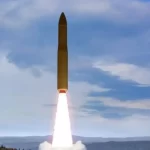 Kiev sotto attacco, la Russia lancia anche il missile Oreshnik: “Può colpire tutta l’Europa”
