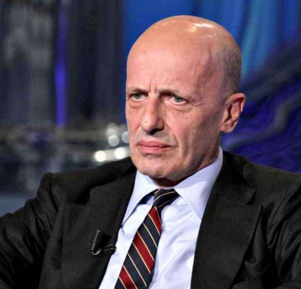 “Ora tocca a lui”: Alessandro Sallusti, la notizia è ufficiale