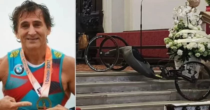 I funerali di Alex Zanardi a Padova: la handbike sull’altare, duemila persone in lacrime e don Pozza